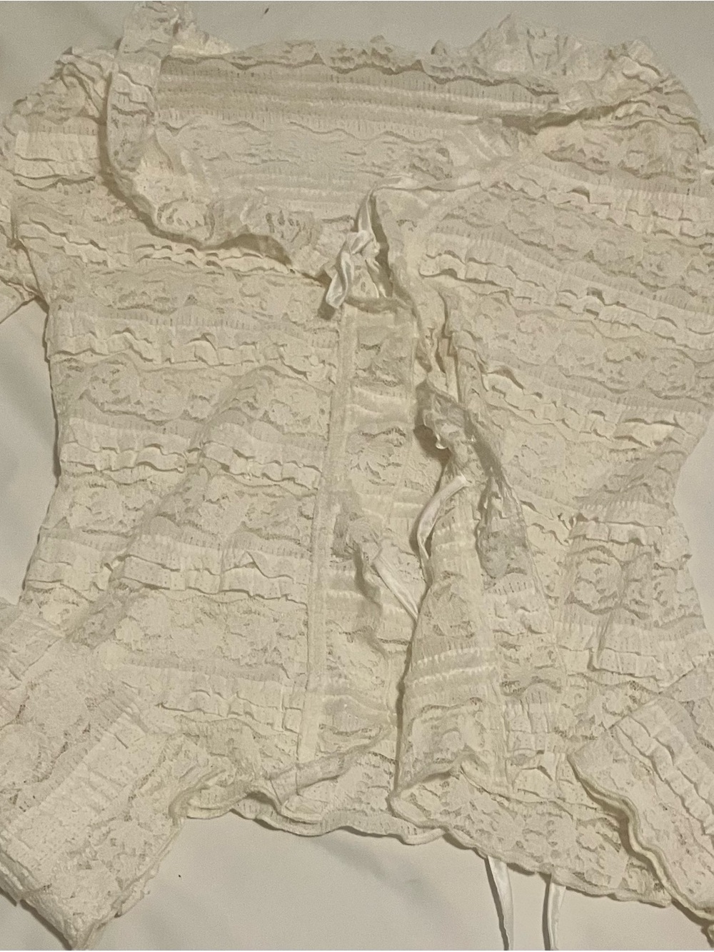 Women’s Ivory Lace Ruffle Camisole Size M Never Worn